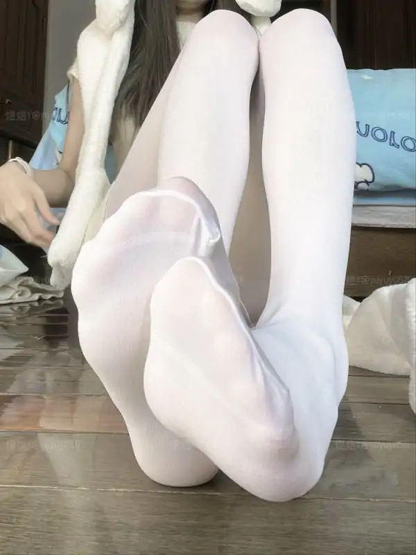 yuyuy0511煜煜y作品合集 [192P+45V/111M]