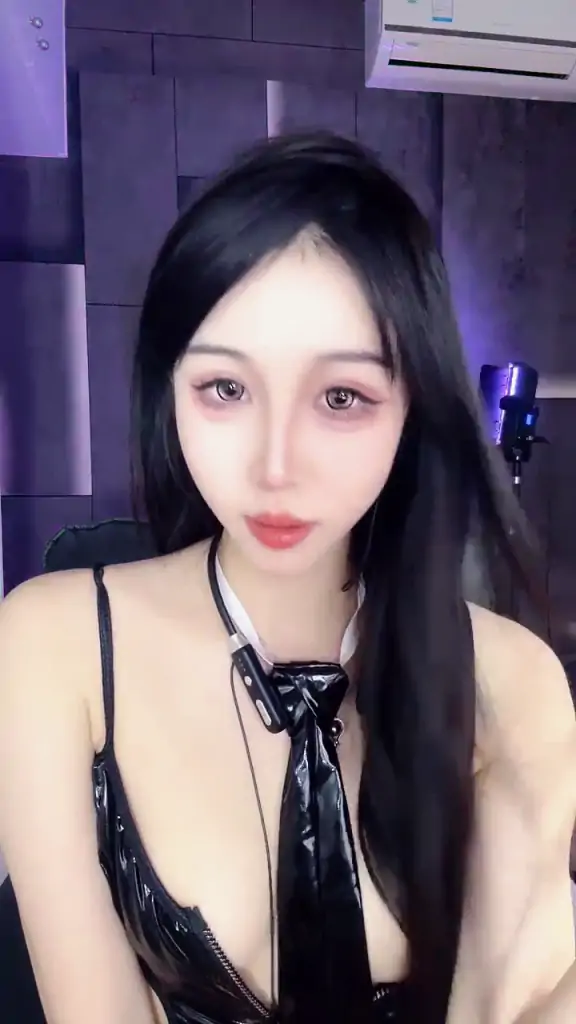 小鱼睡不醒 小雨睡不着直播合集 [11v/5.11G]