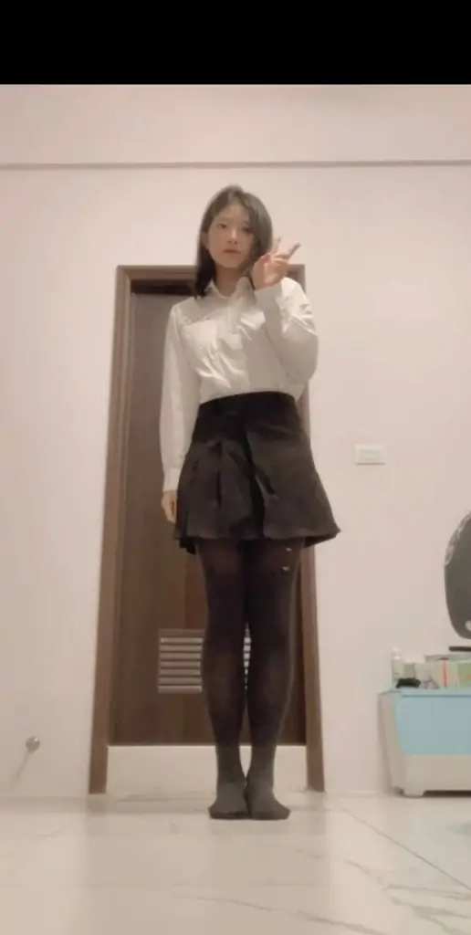 萱兒作品合集 [153P+22V/536M]