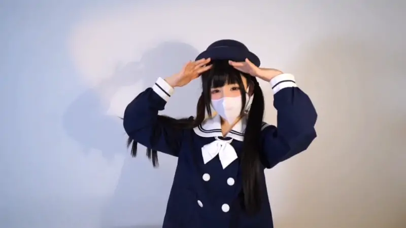 懒懒睡不醒 – 12分钟 [去水版] Cos [jk制服+芳乃] [2V/201MB]