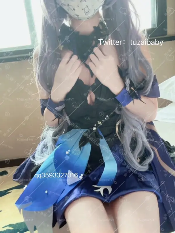 兔崽爱喷水 – 新作 [未流出] [完整版] 32分钟 4V [刻晴 霓裾翩跹 室内+露出+公园+男厕+] [4V/3.49G]