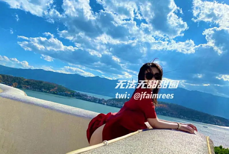 无法无甜甜圈 – 高颜极品女神 最新视图 [42P+15V/868MB]