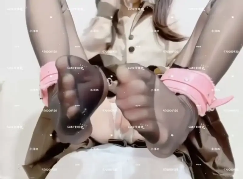 小洋 – 新作 14分钟 [Tg门槛]  订阅 [3V/713MB]