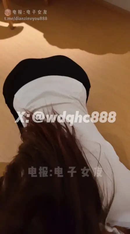 我的枪好长啊 – 新作 5月3日 劳动节暴力输出反差妹子12分钟 [1V/738MB]