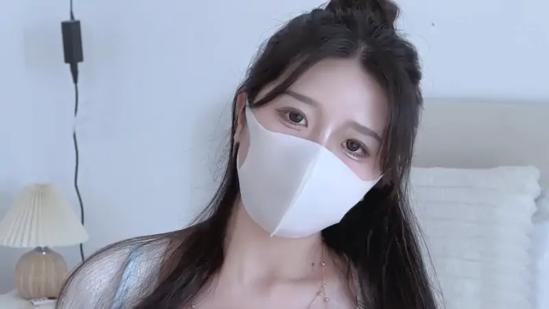 桥本香菜 – 新增 39分钟 5月2号 饥渴邻居维修 白丝 [1V/658MB]