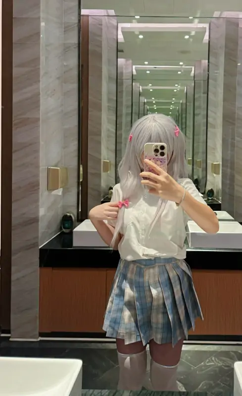 幼嫩@daiyouneng – 新作 12分钟 [26P+2V/0.99G]