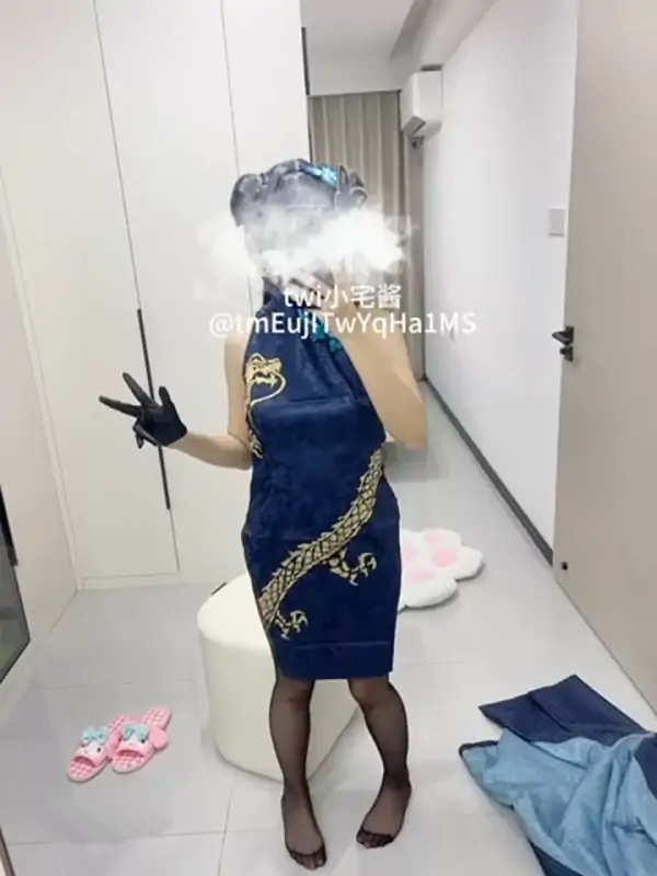 小宅酱 – [未流稀缺] 54分钟 [长视频订阅] [400P+10V/4.09G]