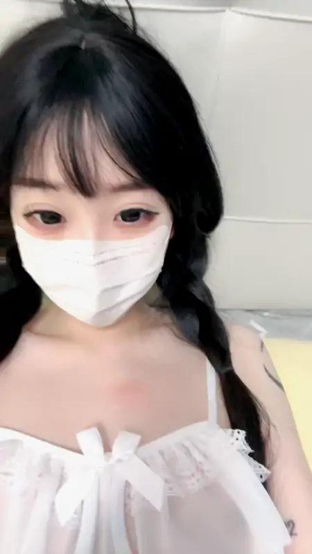 喵喵大王不想说话5月合集 [16v3.53G]