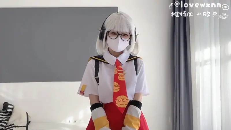 小欣奈 麦当劳到了 [1V/718M]