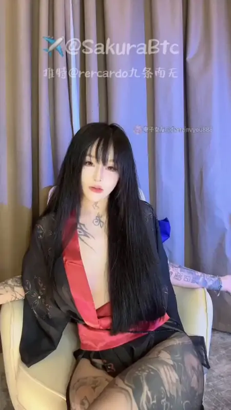 D音白虎网红九条南无新作第四期 [4P+48V/2.55G]