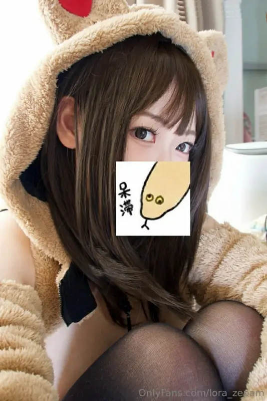 Lora_zepam – 前柚木大神模特 宅男们的白月光女神 [217P+39V/1.14G]