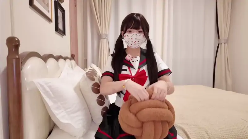 爱吃雪糕 – 新作 51分钟 偷听闺蜜没想到被闺蜜男友教训 [1V/2.56G]