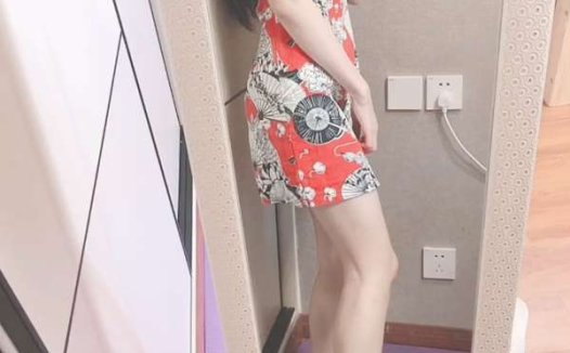 全世界最好的酒 日式旗袍 [1V/717M]