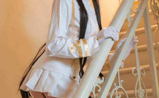 极品网红黏黏团子兔(咬一口兔娘)八月订阅合集 [434P+8V/2.39G]