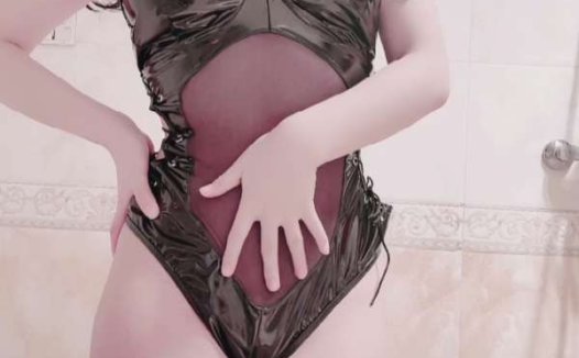 薇薇安 浴室黑色情趣服 [1V/738M]